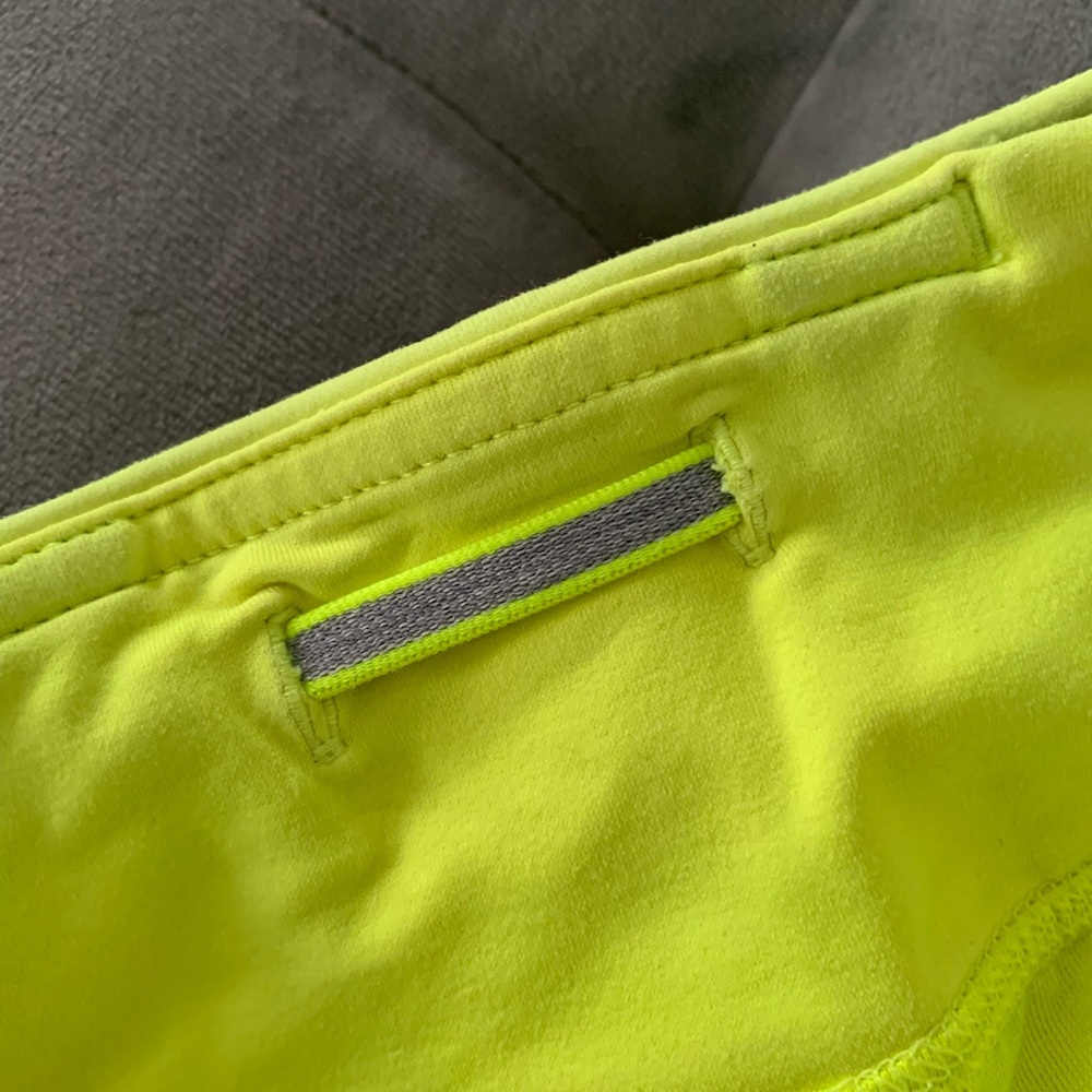 Lululemon Speed Shorts 6 Ray - Picture 5 of 8